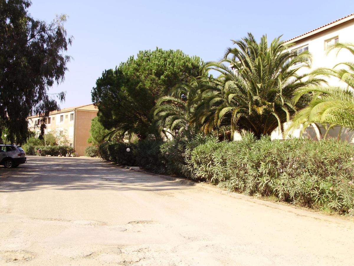 Appartement F1 Calvi A 150 Metres De La Plage Ngoại thất bức ảnh